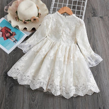 Load image into Gallery viewer, Summer Toddler Girls Lace Cake Dress Kids Sleeveless Floral Mesh Wedding Dresses Children Clothing For Baby Girls 3 to 8 Years
